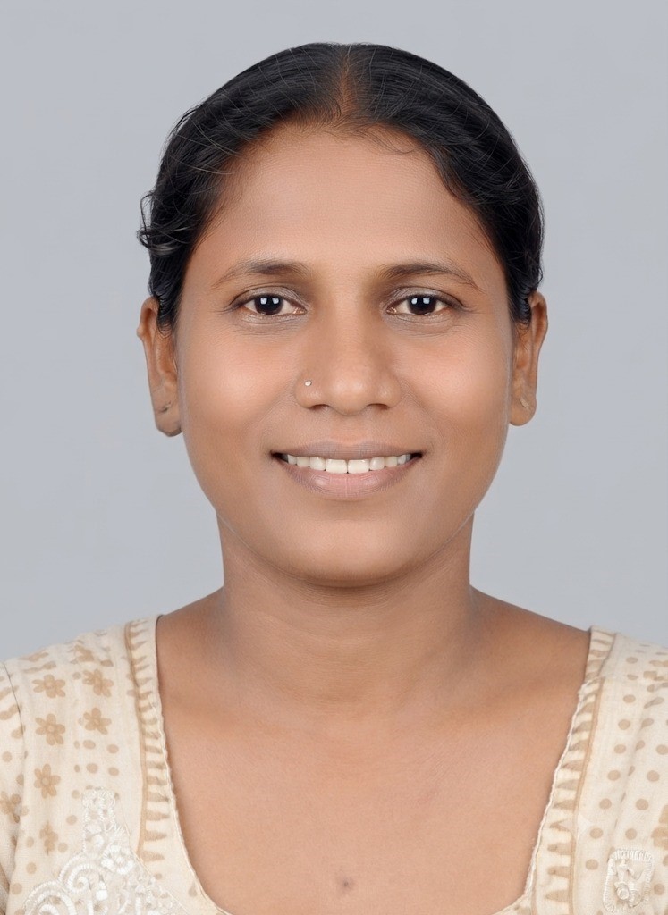 Aslema Bibi - Part time Cleaner and Patient Care and Elderly Care in Masjid Bandar West in Mumbai